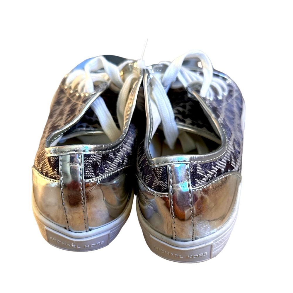🌻 4/$25 - Michael Kors Poppy Color Block Logo Sneakers - Silver - Picture 3 of 6